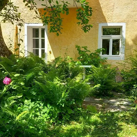 Design In The Historic Mittermurnthal *